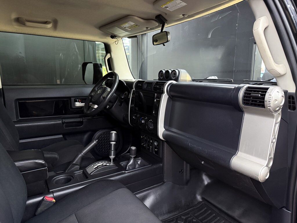 2007 Toyota FJ Cruiser Base Portland OR