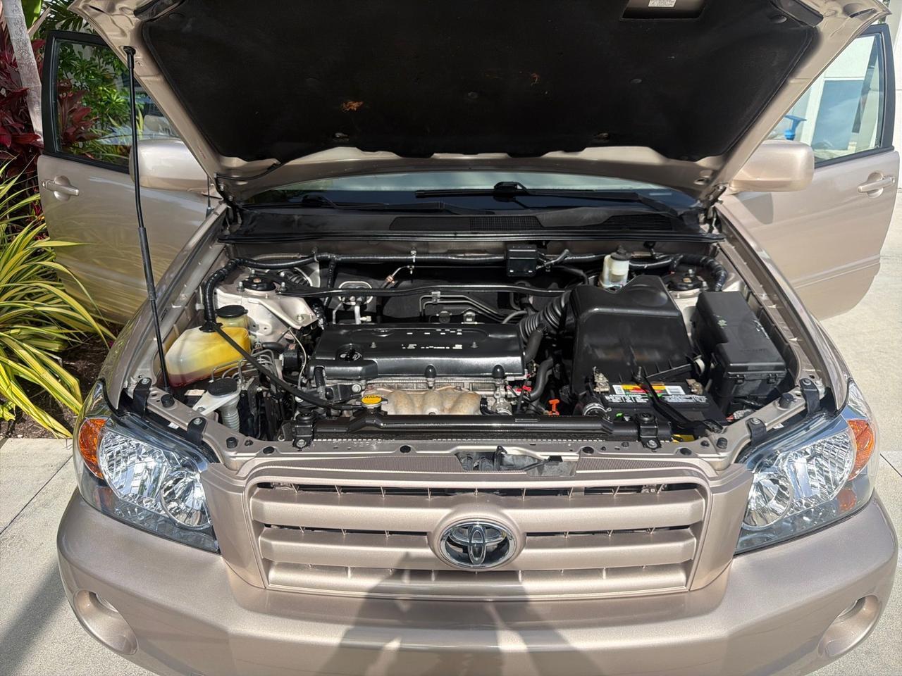 2007 Toyota Highlander LOW MILES 58,814 1 OWNER Pompano Beach FL