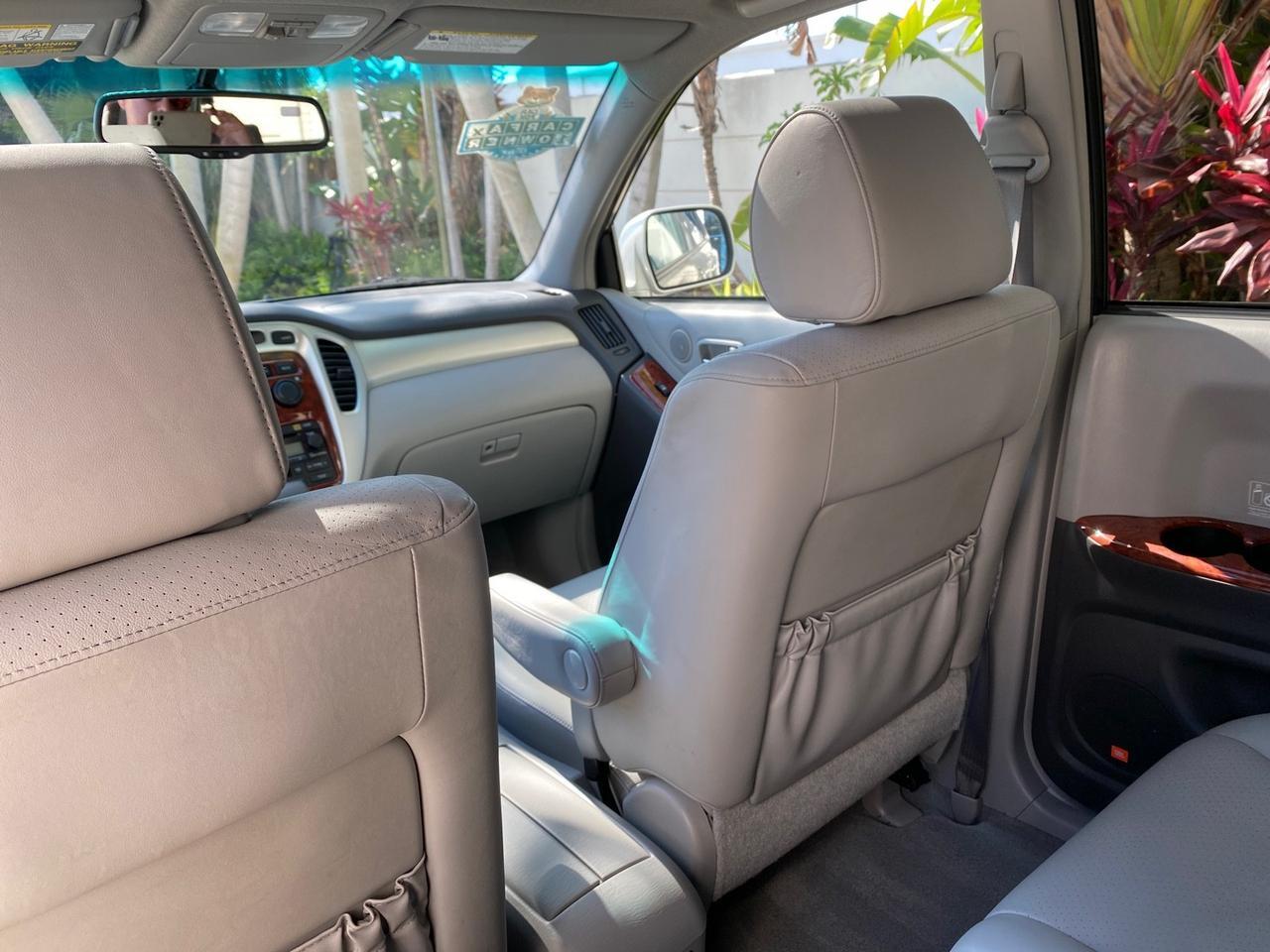 2007 Toyota Highlander Limited 4WD LOW MILES 47,399 1 OWNER Pompano Beach FL