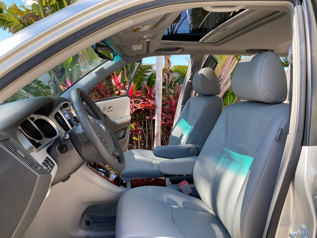 2007 Toyota Highlander Limited 4WD LOW MILES 47,399 1 OWNER Pompano Beach FL