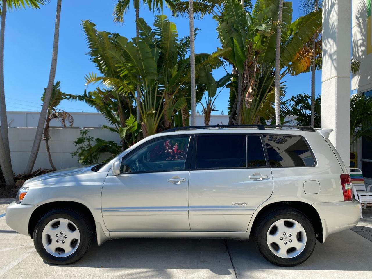 2007 Toyota Highlander Limited 4WD LOW MILES 47,399 1 OWNER Pompano Beach FL