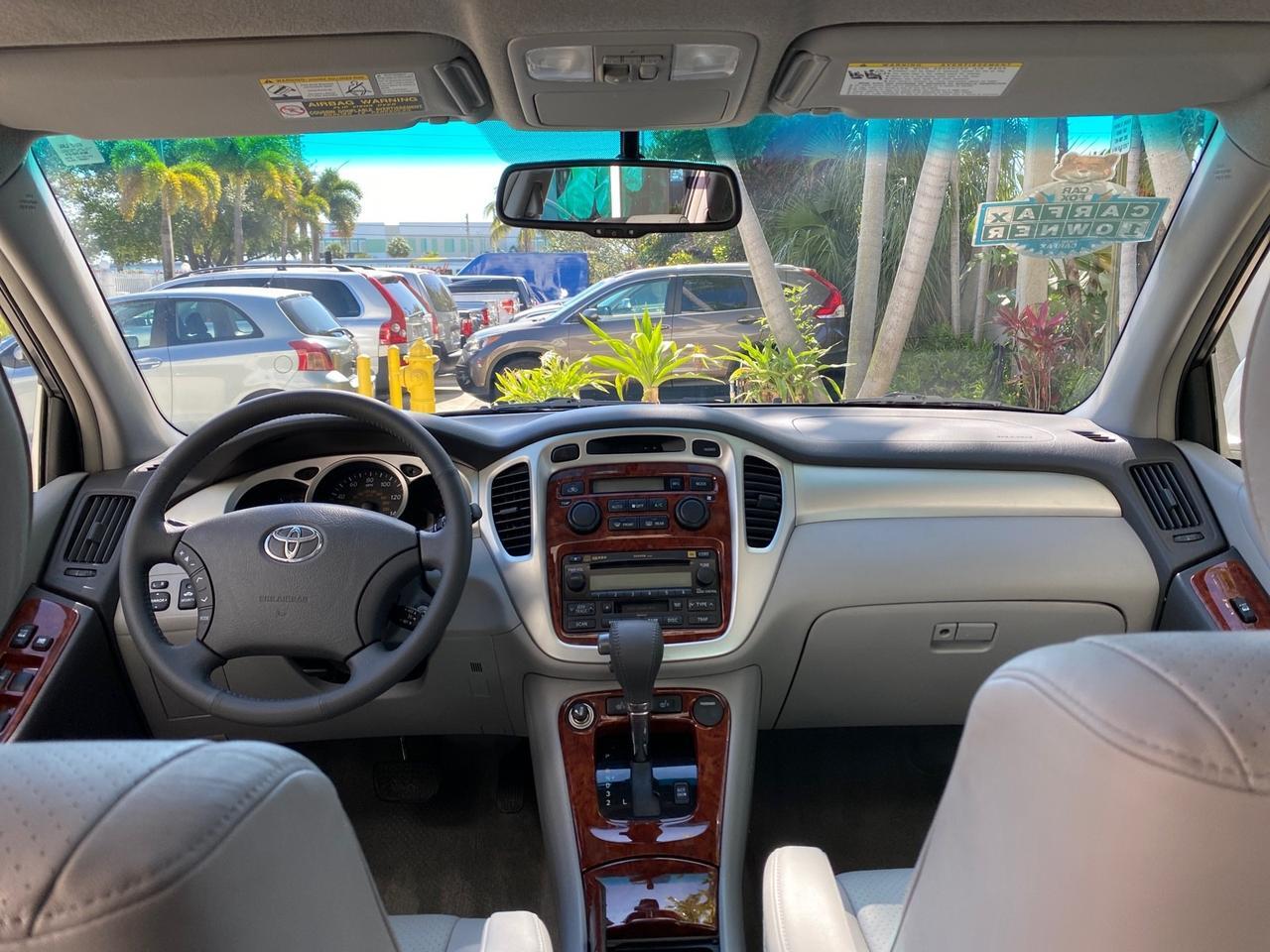 2007 Toyota Highlander Limited 4WD LOW MILES 47,399 1 OWNER Pompano Beach FL