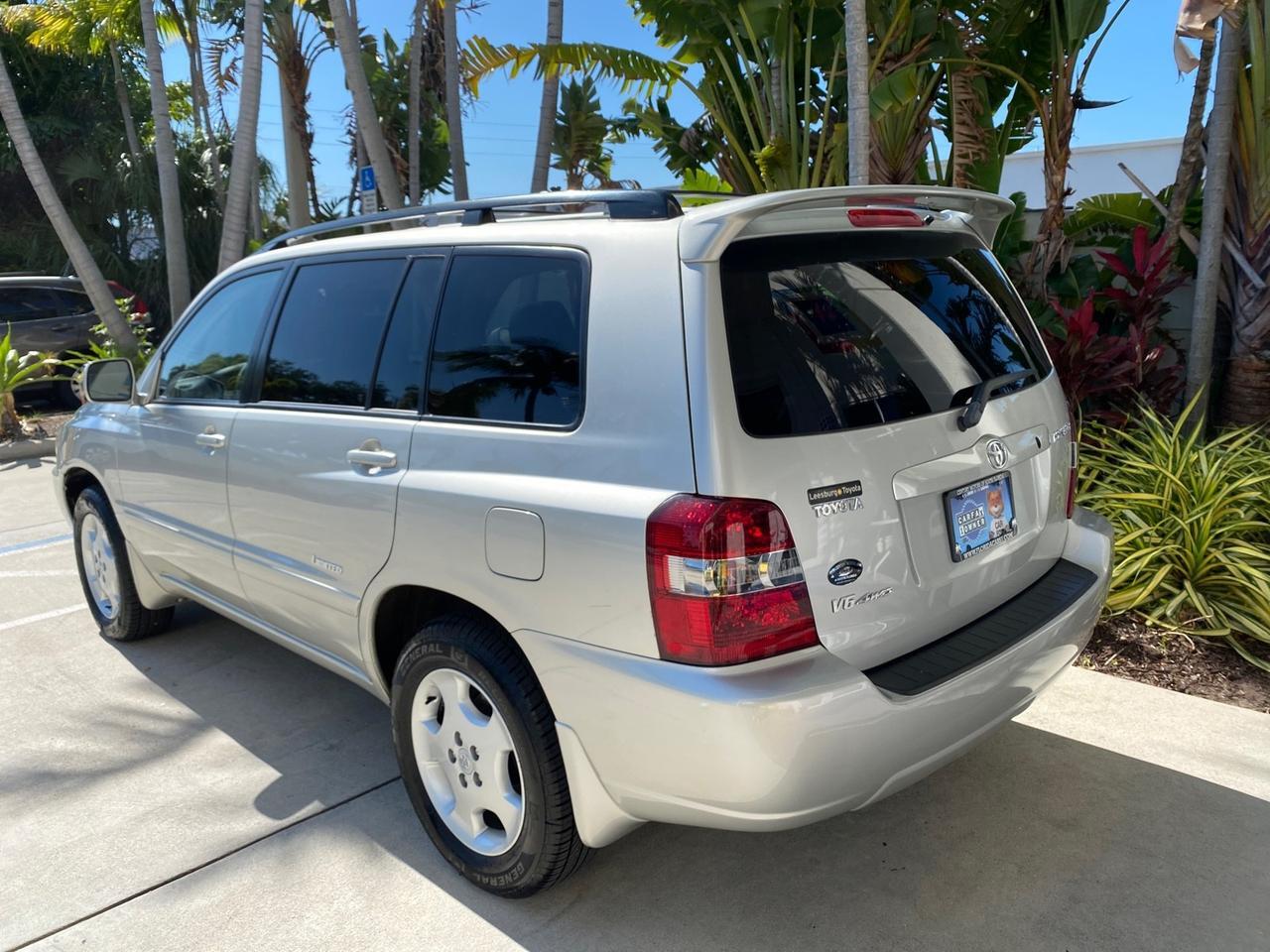2007 Toyota Highlander Limited 4WD LOW MILES 47,399 1 OWNER Pompano Beach FL