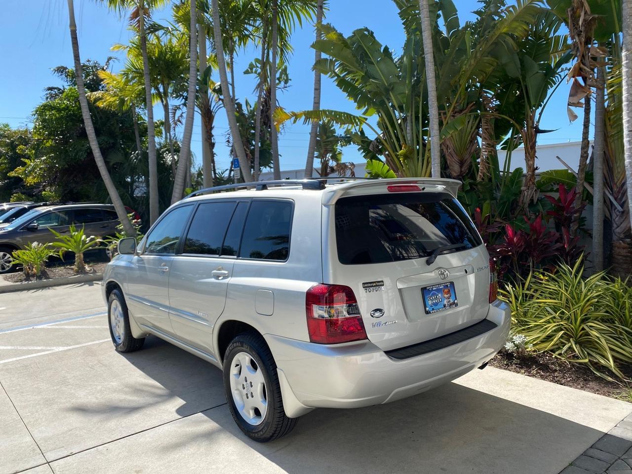 2007 Toyota Highlander Limited 4WD LOW MILES 47,399 1 OWNER Pompano Beach FL