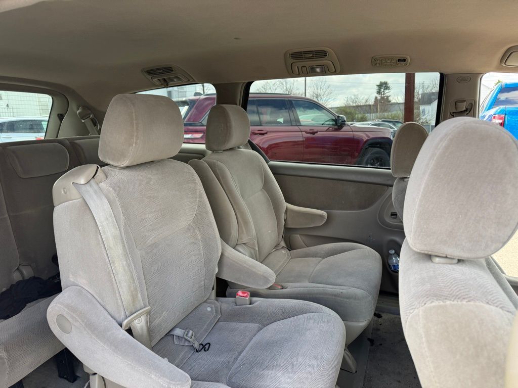 2007 Toyota Sienna XLE Crestwood KY