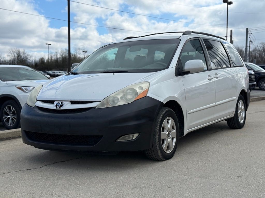 2007 Toyota Sienna XLE Crestwood KY