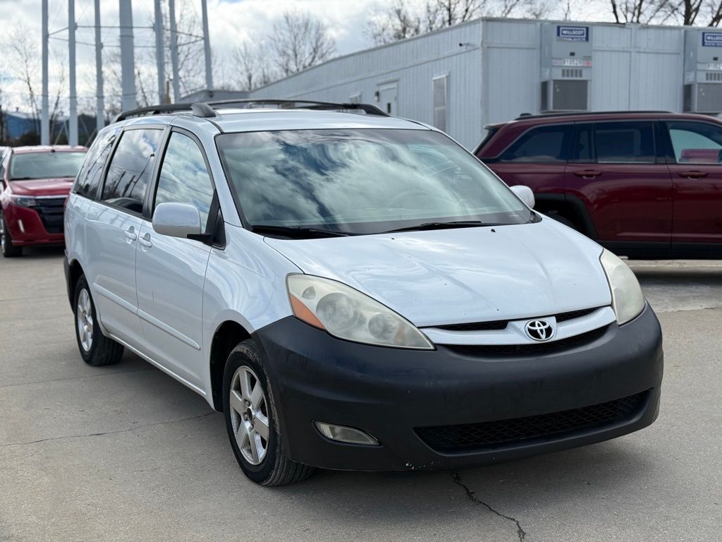 2007 Toyota Sienna XLE Crestwood KY