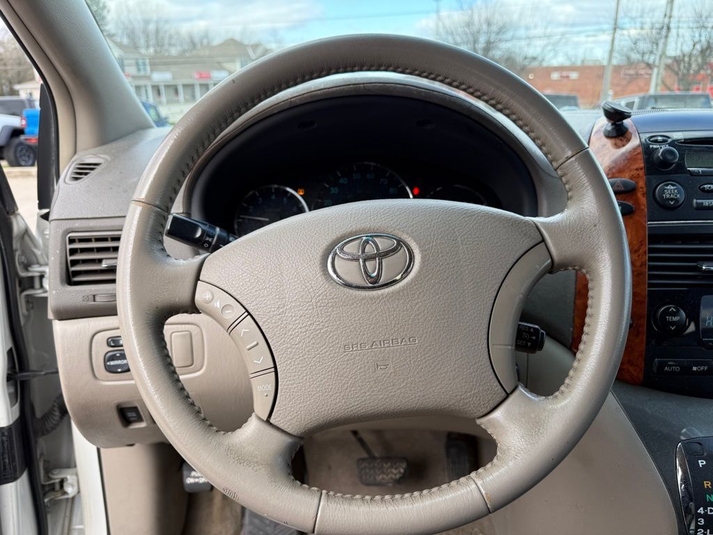 2007 Toyota Sienna XLE Crestwood KY
