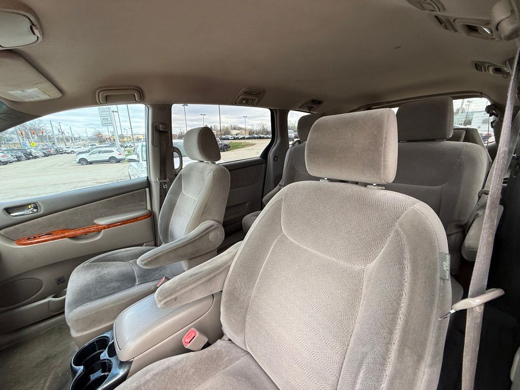 2007 Toyota Sienna XLE Crestwood KY