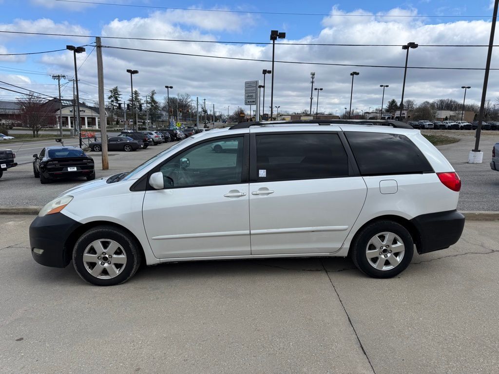 2007 Toyota Sienna XLE Crestwood KY