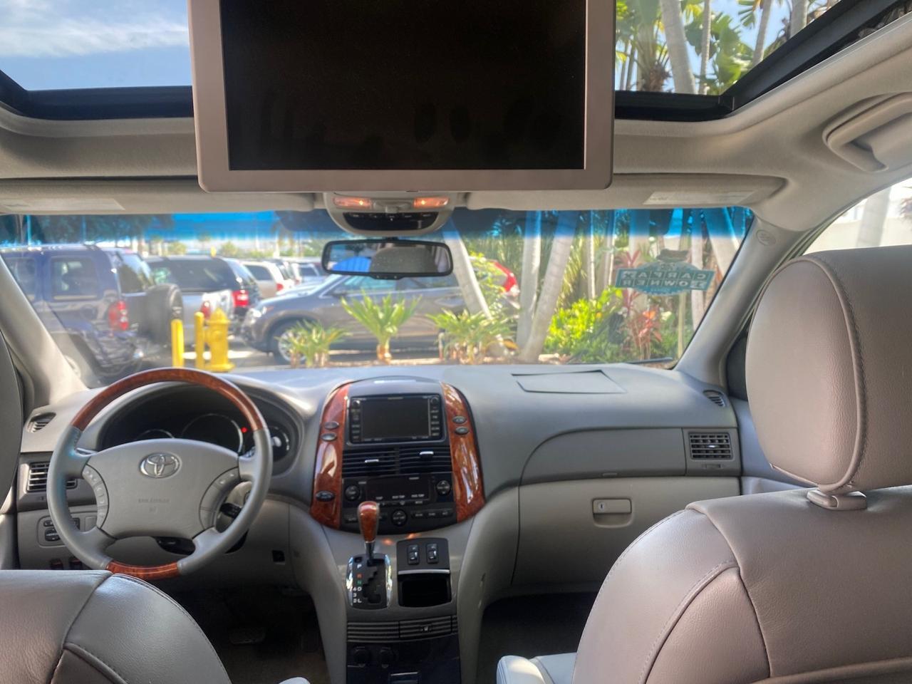 2007 Toyota Sienna XLE LTD 1 OWNER Pompano Beach FL