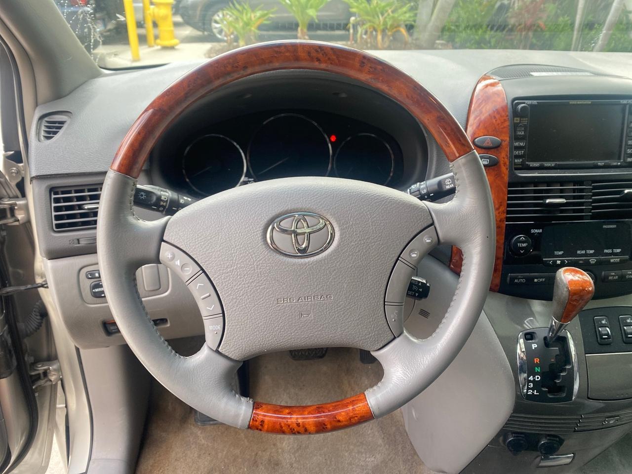 2007 Toyota Sienna XLE LTD 1 OWNER Pompano Beach FL