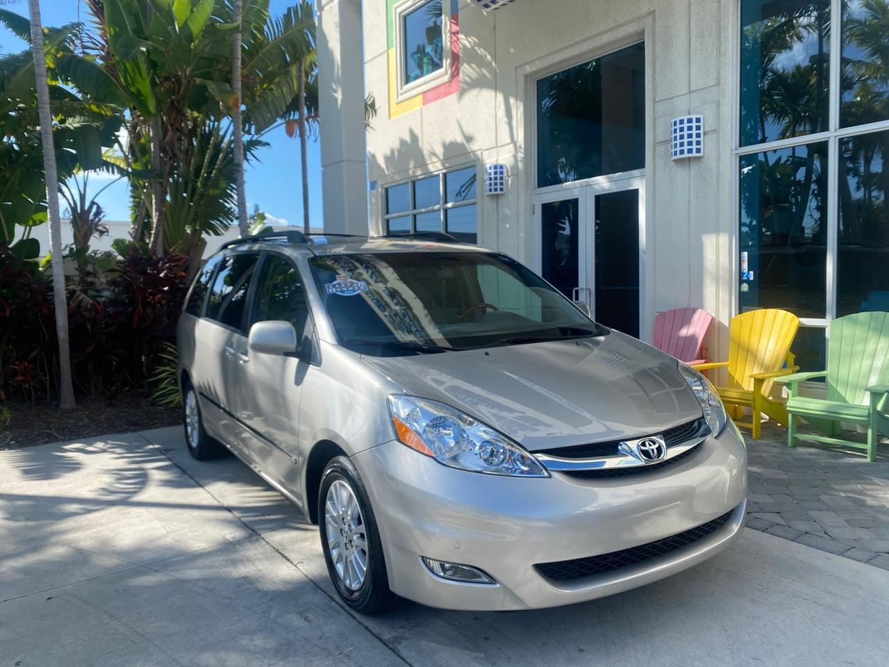 2007 Toyota Sienna XLE LTD 1 OWNER