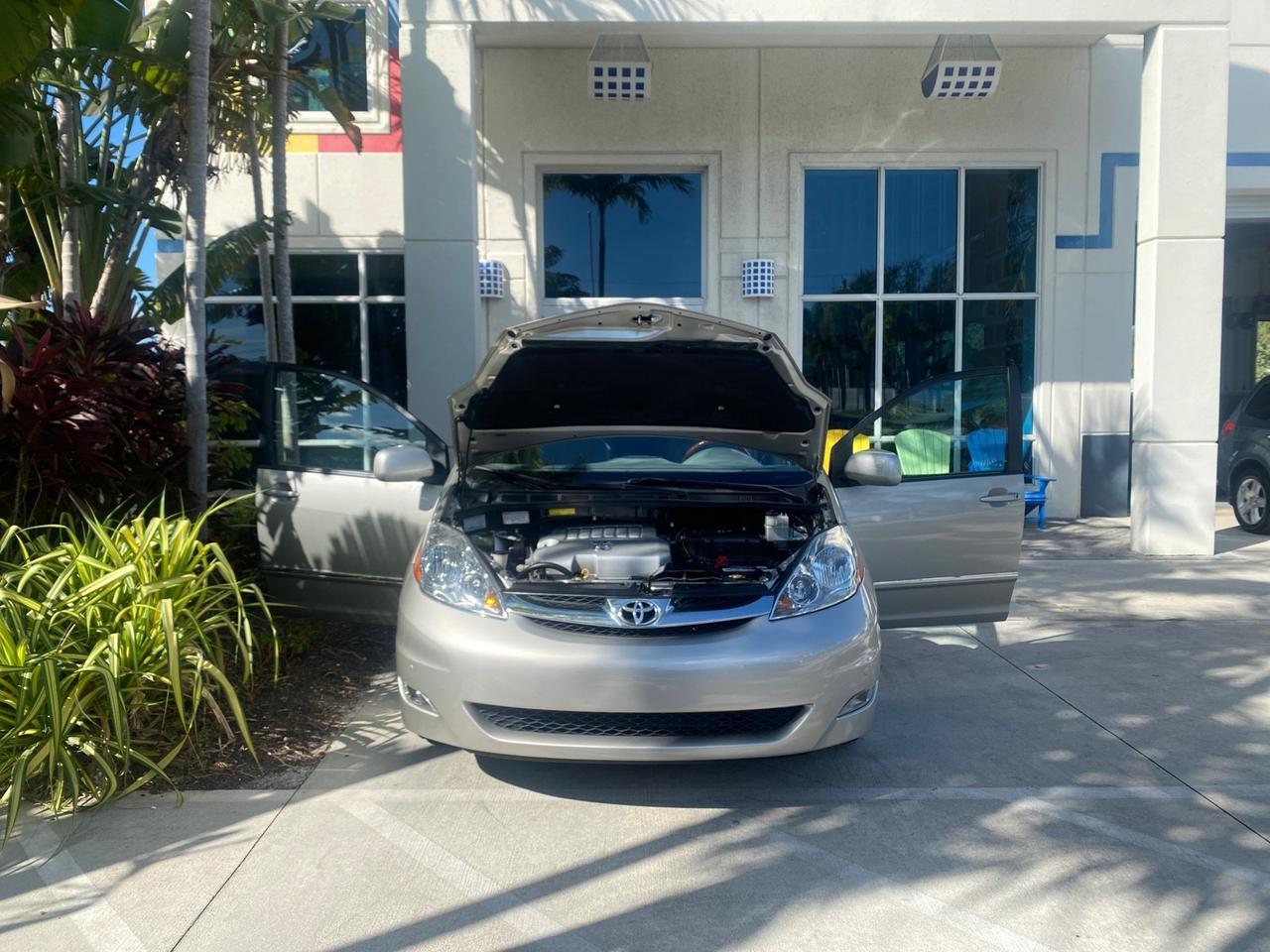 2007 Toyota Sienna XLE LTD 1 OWNER Pompano Beach FL