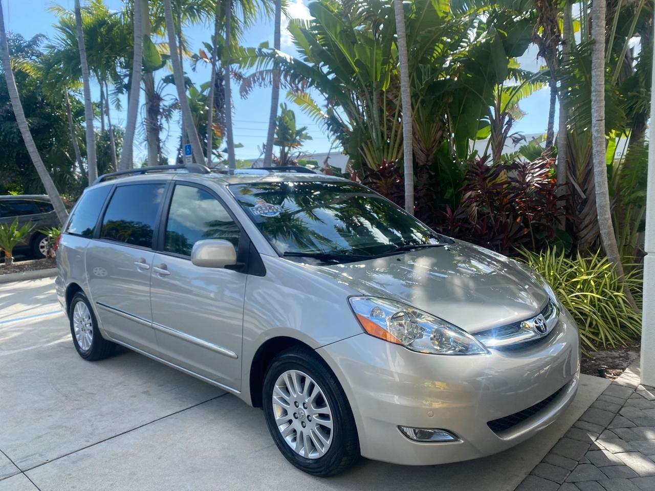 2007 Toyota Sienna XLE LTD 1 OWNER Pompano Beach FL