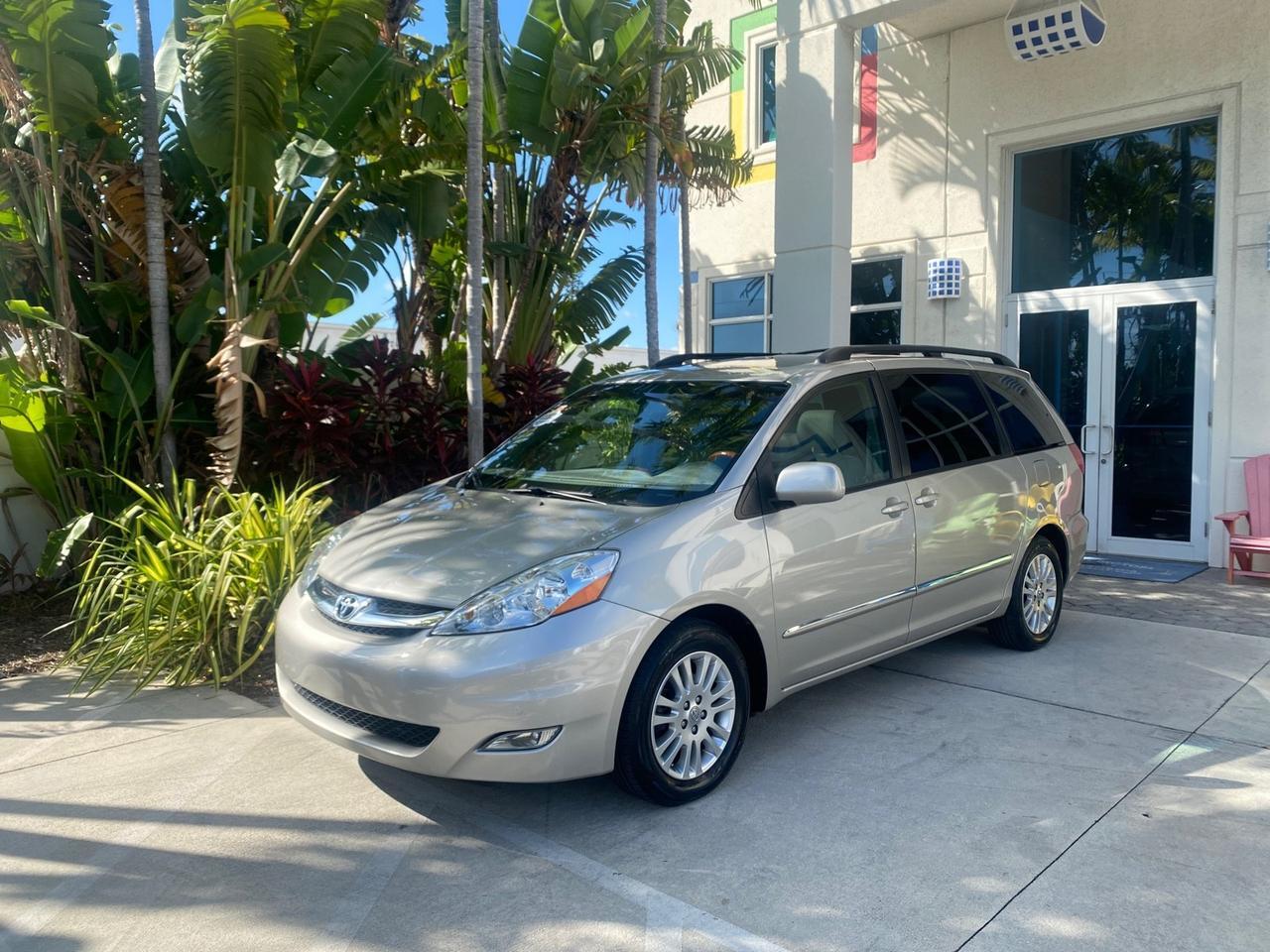 2007 Toyota Sienna XLE LTD 1 OWNER Pompano Beach FL