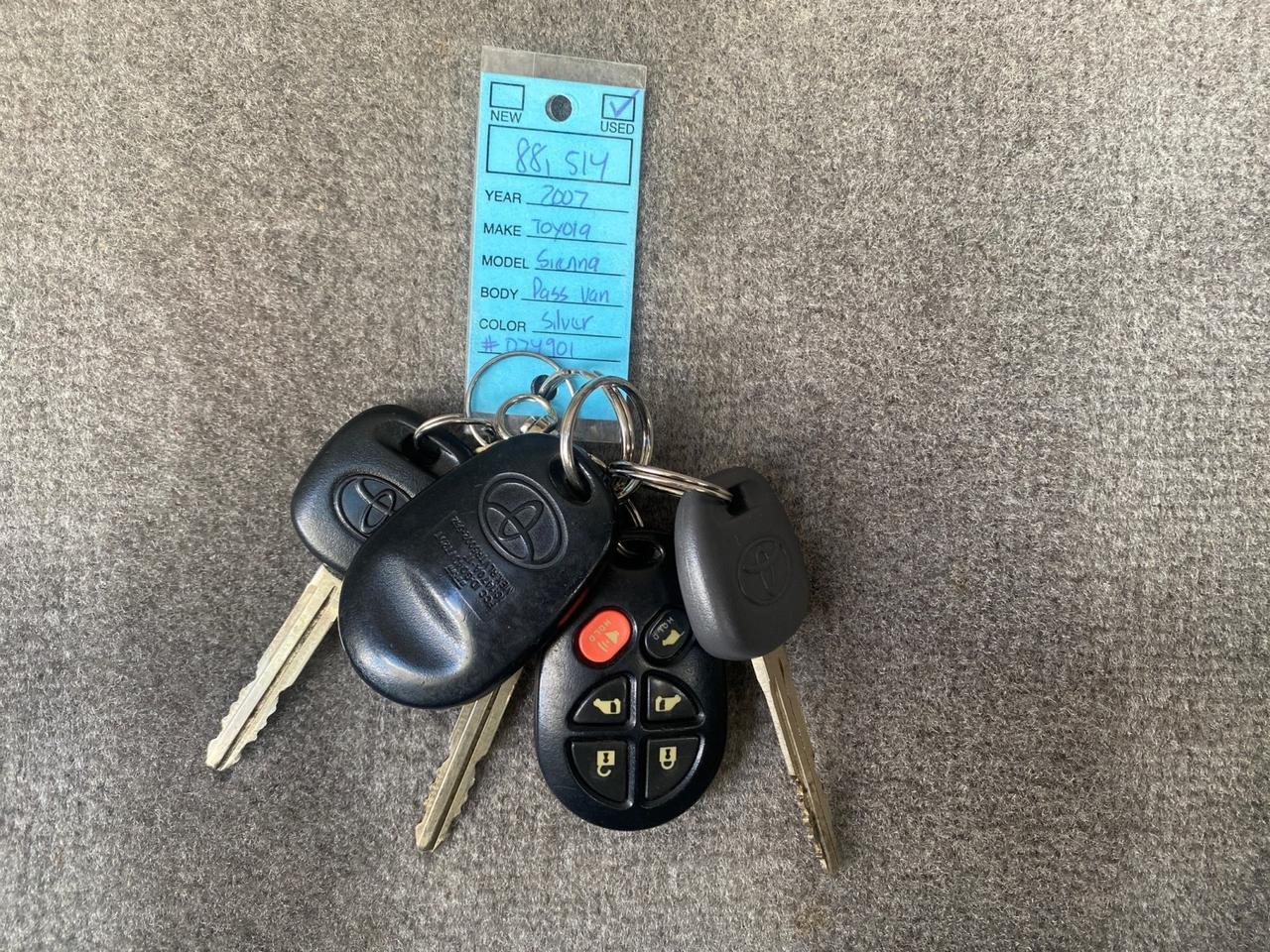 2007 Toyota Sienna XLE LTD 1 OWNER Pompano Beach FL