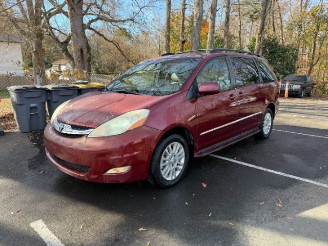 2007 Toyota Sienna XLE Limited