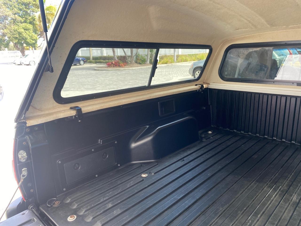 2007 Toyota Tacoma 4 DR CAMPER TOP LOW MILES 52,954 Pompano Beach FL