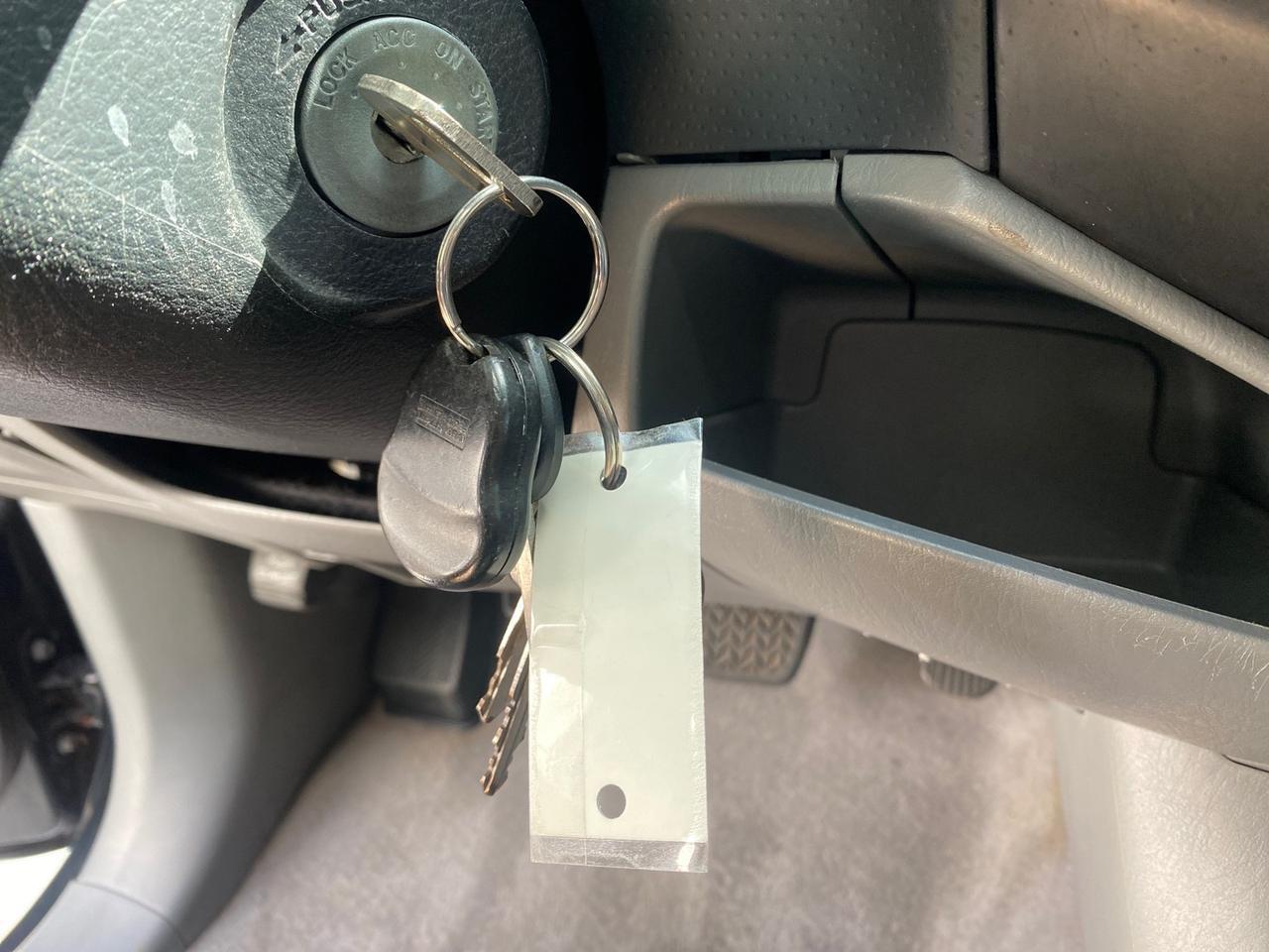 2007 Toyota Tacoma 4 DR CAMPER TOP LOW MILES 52,954 Pompano Beach FL