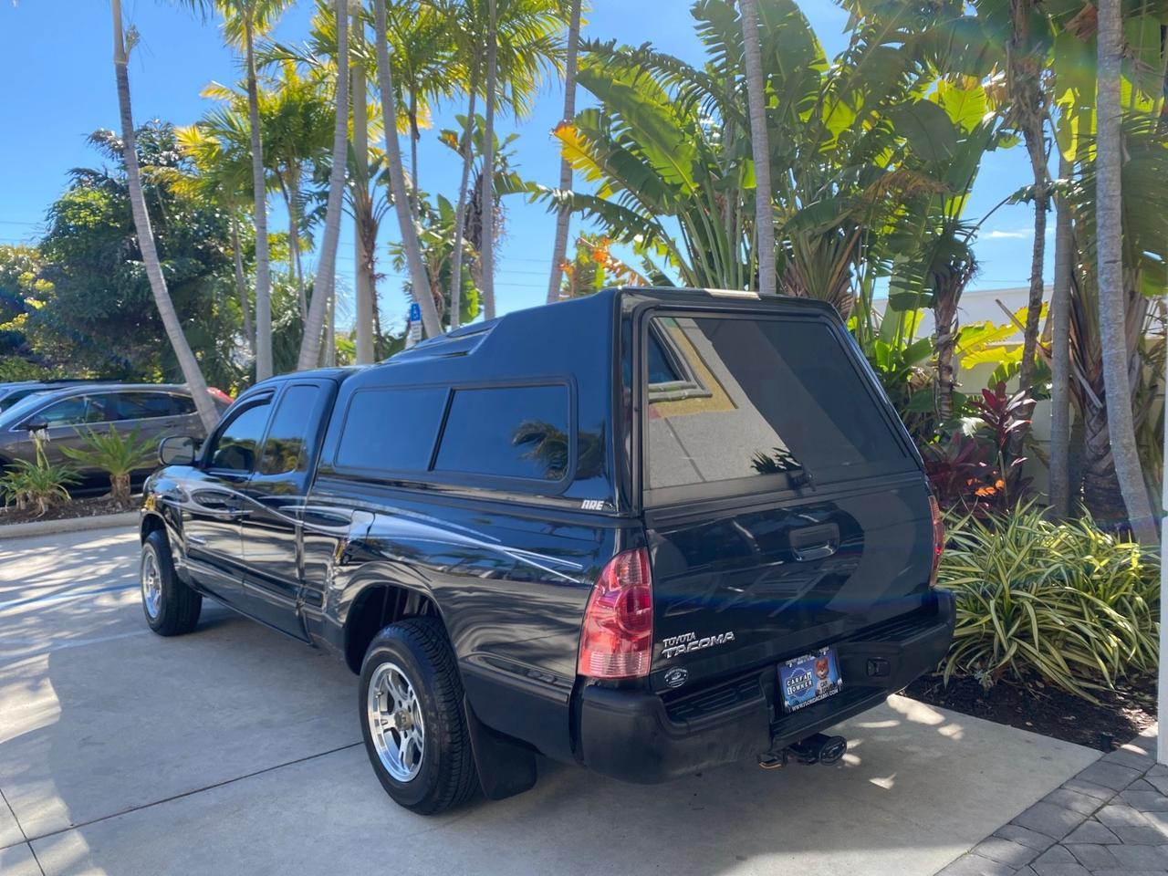 2007 Toyota Tacoma 4 DR CAMPER TOP LOW MILES 52,954 Pompano Beach FL