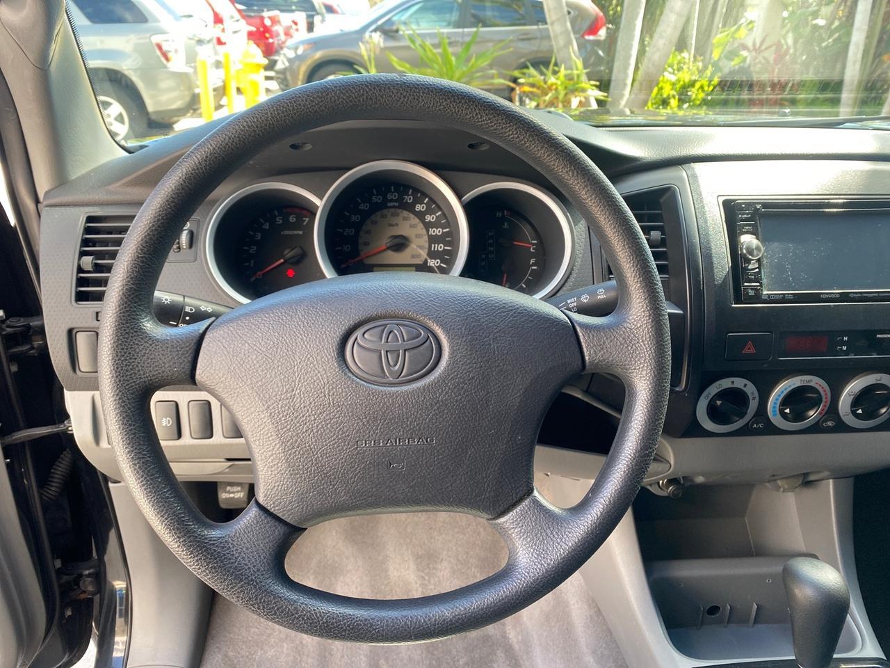 2007 Toyota Tacoma 4 DR CAMPER TOP LOW MILES 52,954 Pompano Beach FL