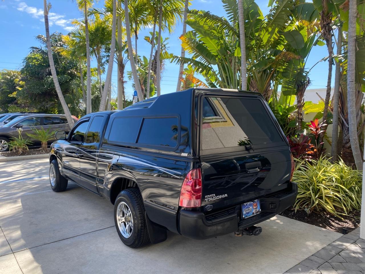 2007 Toyota Tacoma 4 DR CAMPER TOP LOW MILES 52,954 Pompano Beach FL