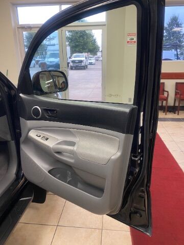 2007 Toyota Tacoma Base V6 Medium Bed w/Rear Doors Charlotte NC