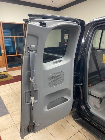 2007 Toyota Tacoma Base V6 Medium Bed w/Rear Doors Charlotte NC