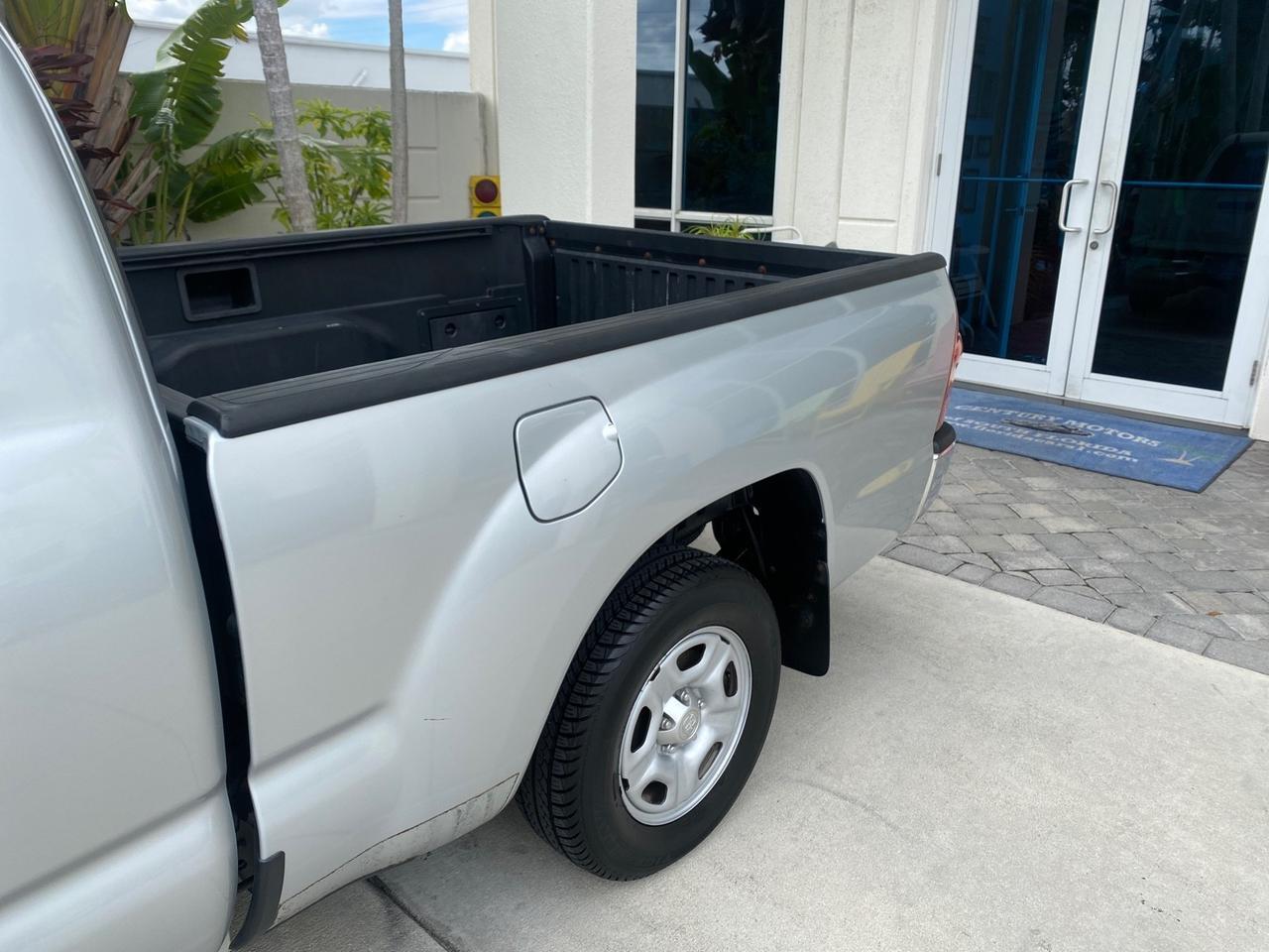 2007 Toyota Tacoma LOW MILES 28,699 1 OWNER 4 DR Pompano Beach FL