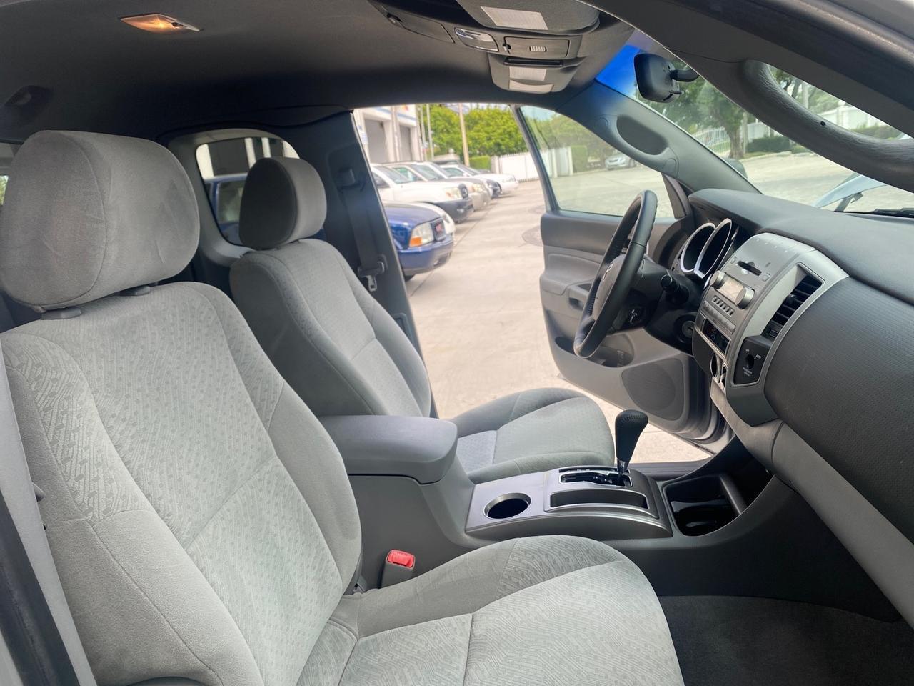 2007 Toyota Tacoma LOW MILES 28,699 1 OWNER 4 DR Pompano Beach FL