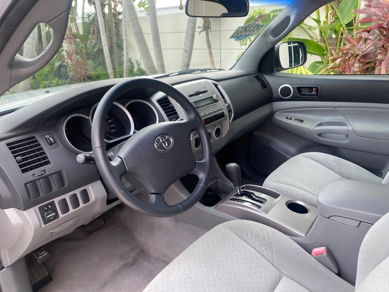 2007 Toyota Tacoma LOW MILES 28,699 1 OWNER 4 DR Pompano Beach FL