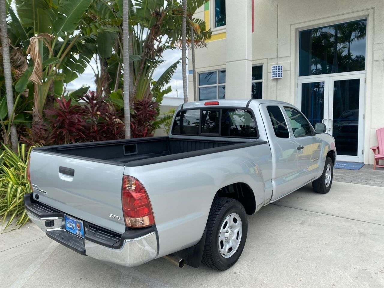 2007 Toyota Tacoma LOW MILES 28,699 1 OWNER 4 DR Pompano Beach FL