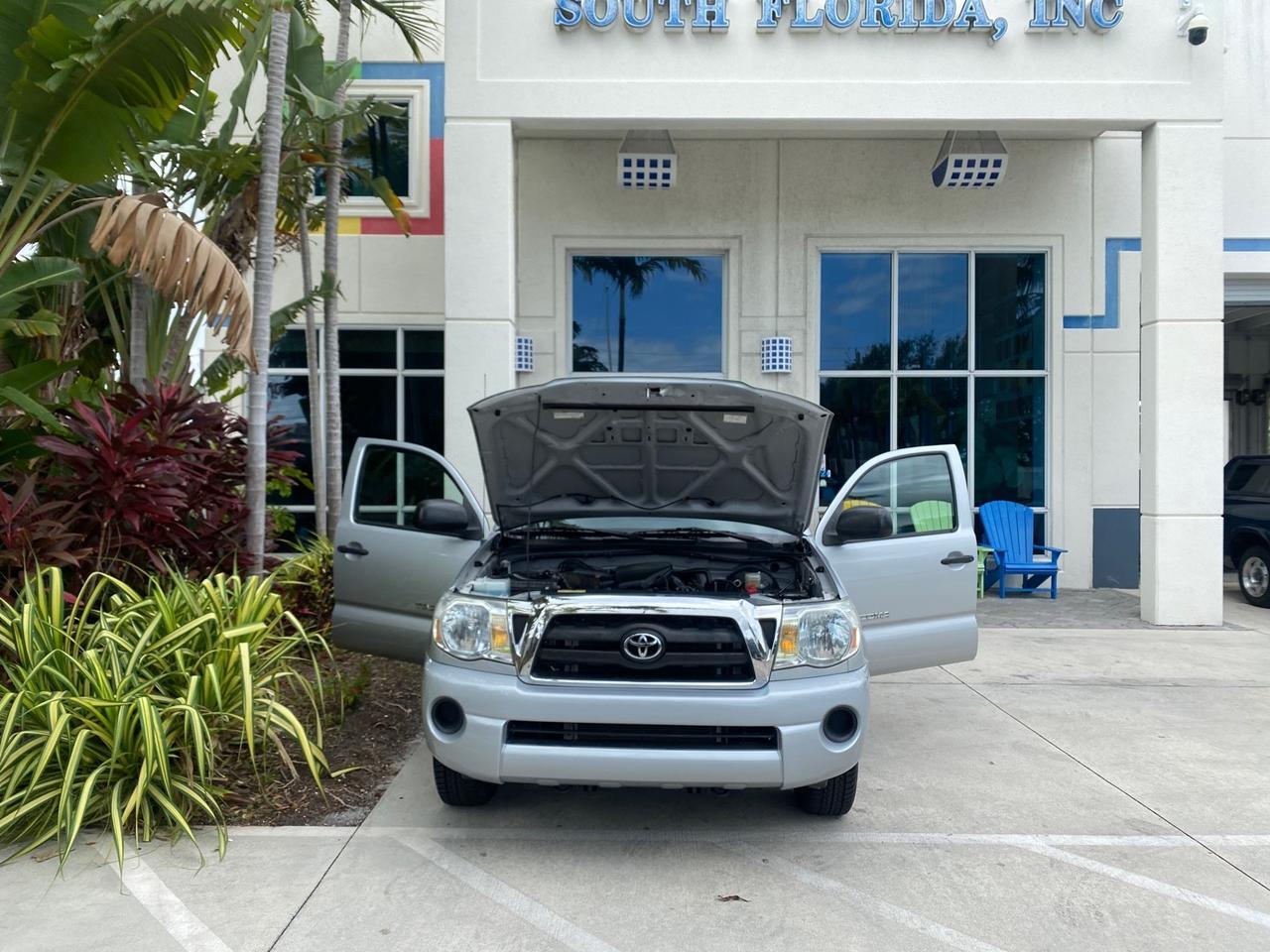 2007 Toyota Tacoma LOW MILES 28,699 1 OWNER 4 DR Pompano Beach FL