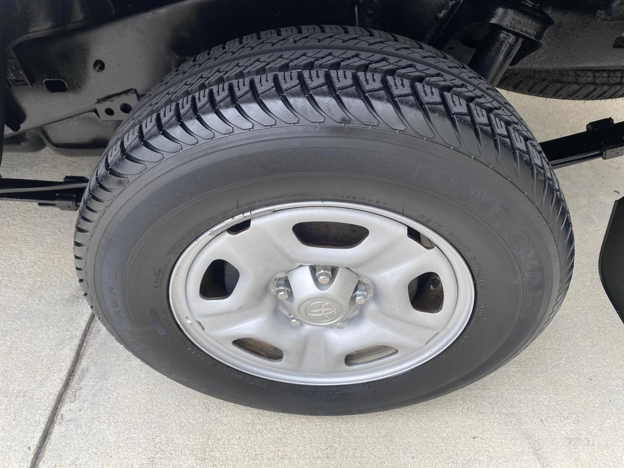 2007 Toyota Tacoma LOW MILES 28,699 1 OWNER 4 DR Pompano Beach FL