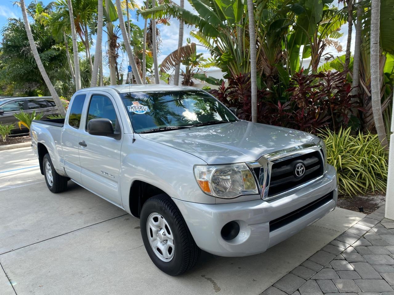 2007 Toyota Tacoma LOW MILES 28,699 1 OWNER 4 DR Pompano Beach FL
