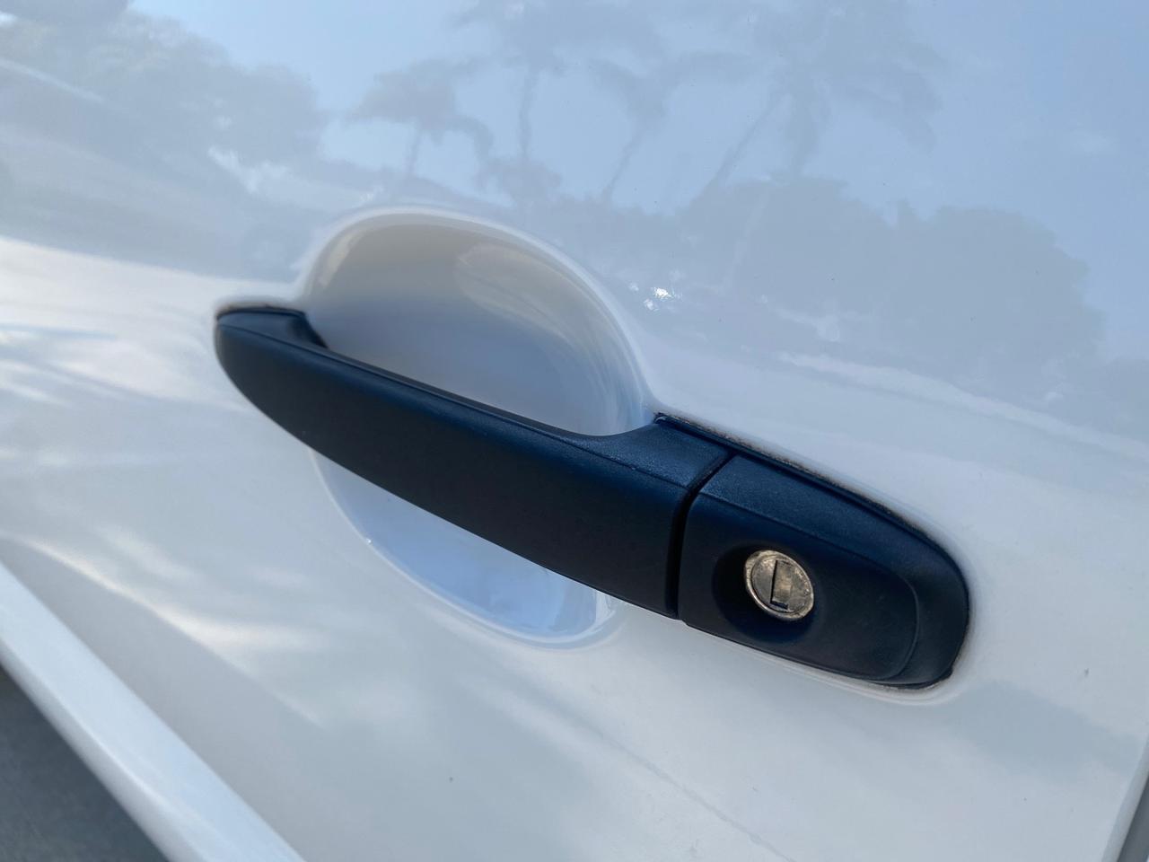 2007 Toyota Tacoma LOW MILES 98,053 AUTO AC 4 CYL Pompano Beach FL