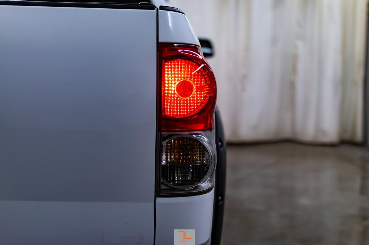 2007 Toyota Tundra 4x2 Reg Cab SR5 Longbox Red Deer AB