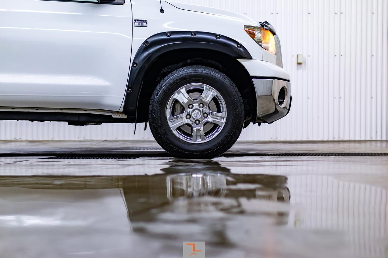 2007 Toyota Tundra 4x2 Reg Cab SR5 Longbox Red Deer AB