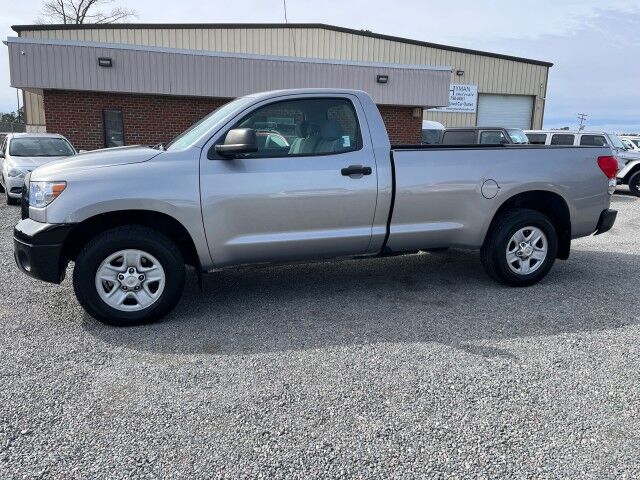 2007 Toyota Tundra Reg Cab / Long Bed 2WD