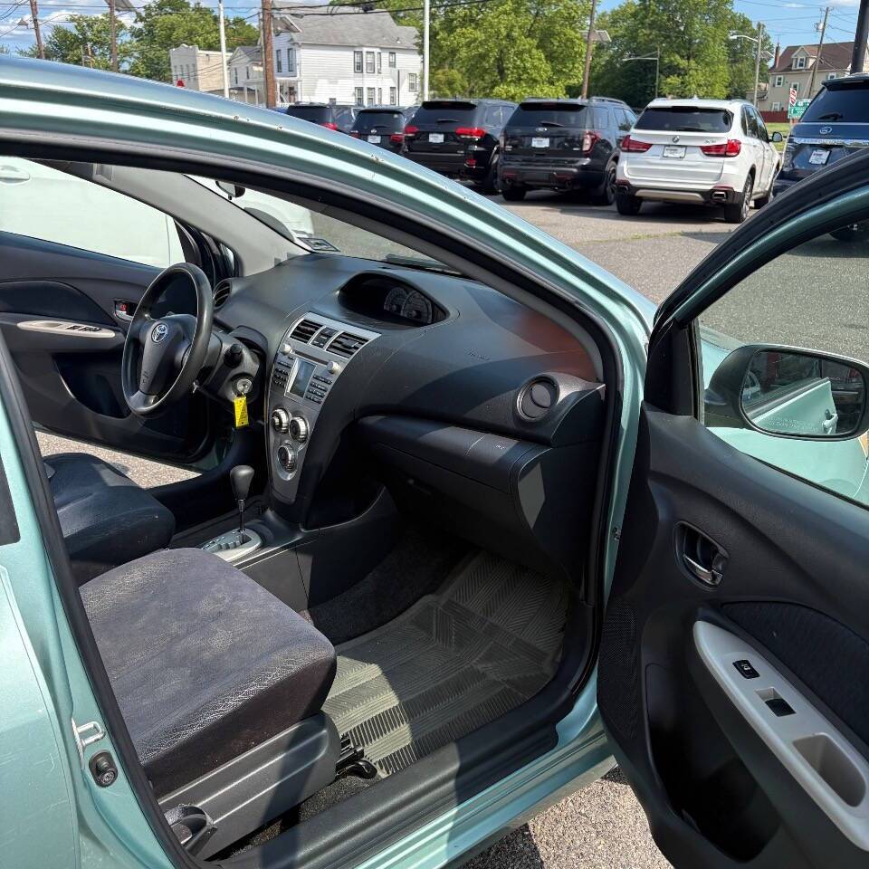 2007 Toyota Yaris Base 4dr Sedan 4A Edison NJ