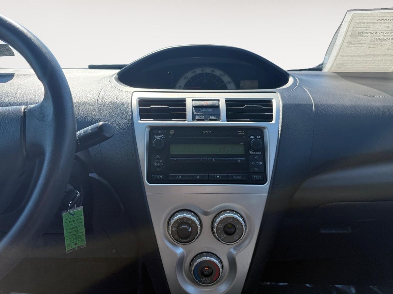 2007 Toyota Yaris S, AUX, USB, BLACK WHEELS, A/C, CD PLAYER, FOG LAMPS, LOW MILES, CLEAN TITLE, GREAT CONDITION! Norfolk VA