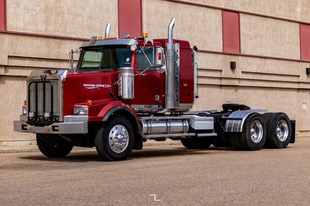 2007 Western Star 4900 SA Tractor Sleeper Heavy Spec Red Deer AB