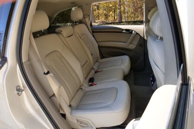 2008 Audi Q7 Premium QUATTRO / PANO Sunroof / Third Row! High Point NC