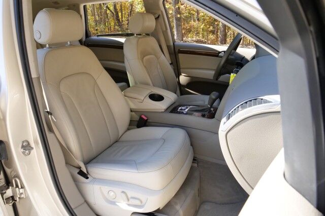 2008 Audi Q7 Premium QUATTRO / PANO Sunroof / Third Row! High Point NC