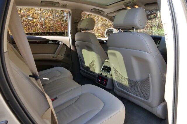 2008 Audi Q7 Premium QUATTRO / PANO Sunroof / Third Row! High Point NC