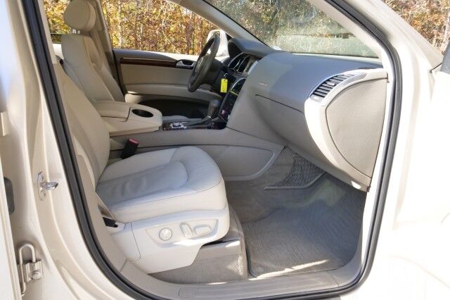 2008 Audi Q7 Premium QUATTRO / PANO Sunroof / Third Row! High Point NC