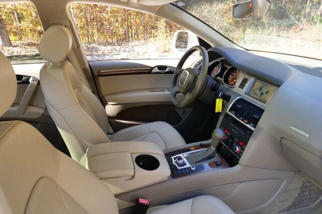 2008 Audi Q7 Premium QUATTRO / PANO Sunroof / Third Row! High Point NC