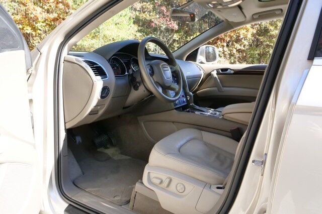 2008 Audi Q7 Premium QUATTRO / PANO Sunroof / Third Row! High Point NC