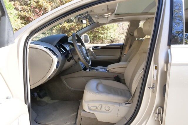 2008 Audi Q7 Premium QUATTRO / PANO Sunroof / Third Row! High Point NC